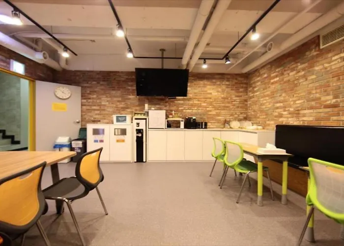 Starria Foreign Guest Only 3*