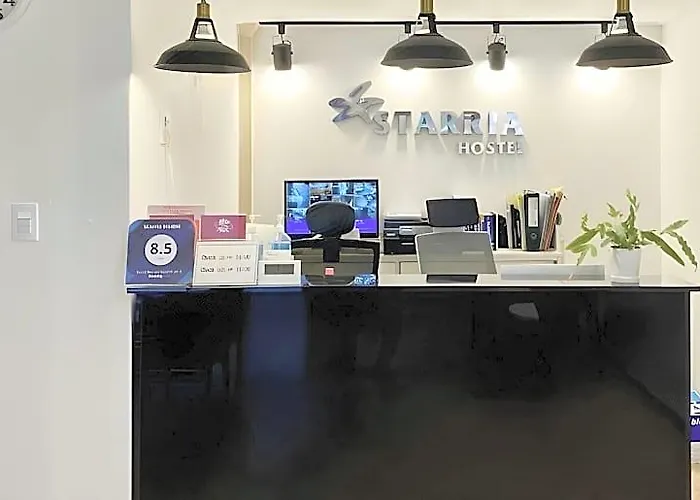 Starria Foreign Guest Only Pensión