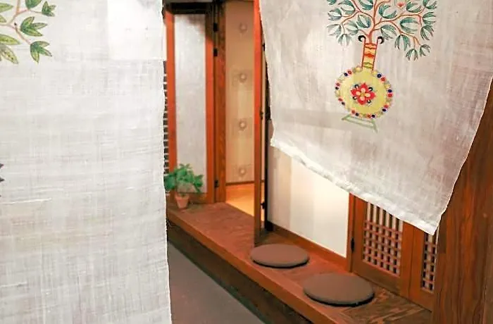 Starria Foreign Guest Only 서울특별시